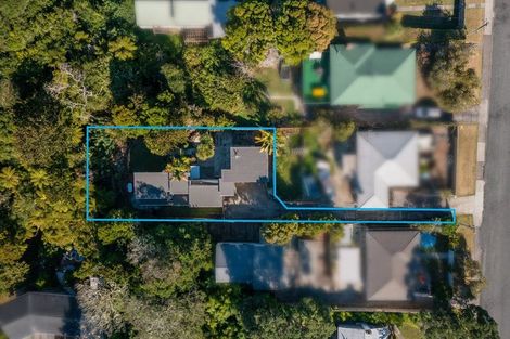 Photo of property in 2/19 Fordham Street, Beach Haven, Auckland, 0626