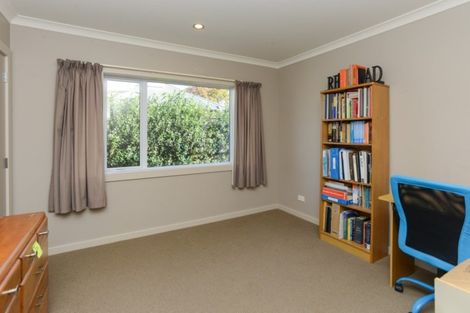 Photo of property in 10 Edwards Street, Frimley, Hastings, 4120