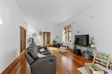 Photo of property in 105 Owen Street, Newtown, Wellington, 6021