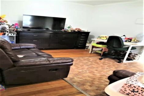 Photo of property in 99 Aranui Road, Mount Wellington, Auckland, 1060