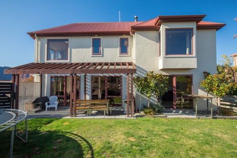 Photo of property in 71 Kings Drive, Wanaka, 9305