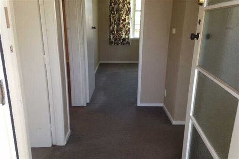 Photo of property in 1068 Heaphy Terrace, Fairfield, Hamilton, 3214