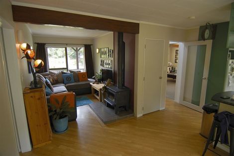 Photo of property in 6 Goodwin Place, Pinehaven, Upper Hutt, 5019