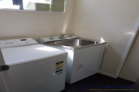 Photo of property in 300 Riccarton Road, Upper Riccarton, Christchurch, 8041