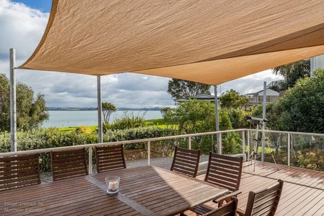 Photo of property in 20 Du Fresne Place, Russell, 0202