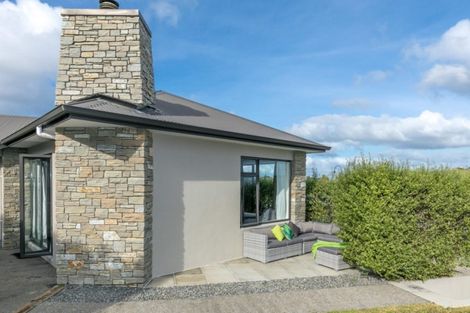 Photo of property in 10 The Dales, Dinsdale, Hamilton, 3204