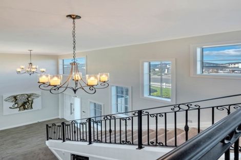 Photo of property in 13 Milano Boulevard, Karaka, Papakura, 2113