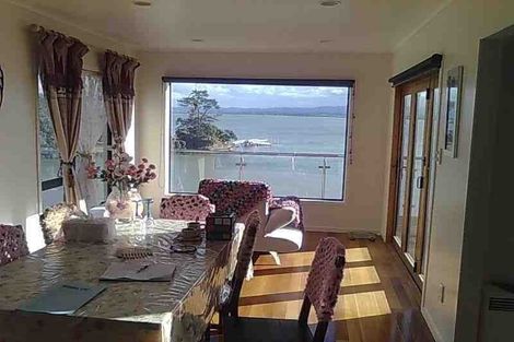 Photo of property in 9 Seahorse Place, Beach Haven, Auckland, 0626