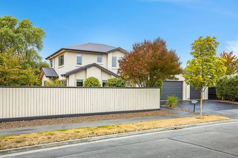 Photo of property in 4 Sovereign Gardens, Halswell, Christchurch, 8025