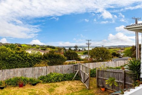 Photo of property in 5 Brigitte View, Snells Beach, 0920