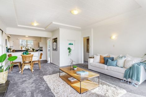 Photo of property in 2/55 Hawai Street, Two Mile Bay, Taupo, 3330