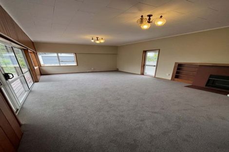 Photo of property in 1 Kitchener Street, Waipukurau, 4200