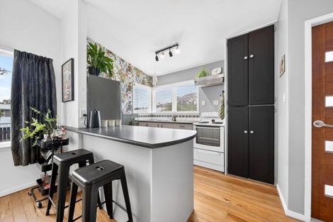 Photo of property in 19 Hardie Grove, Featherston, 5710