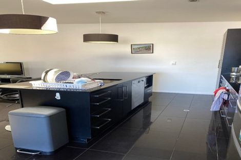 Photo of property in 6/8d Lipman Street, Mount Victoria, Wellington, 6011