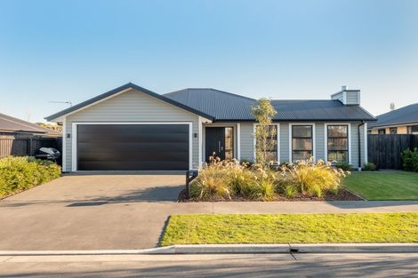 Photo of property in 68 Bradwell Crescent, Halswell, Christchurch, 8025