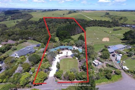 Photo of property in 1447 Old North Road, Helensville, 0875
