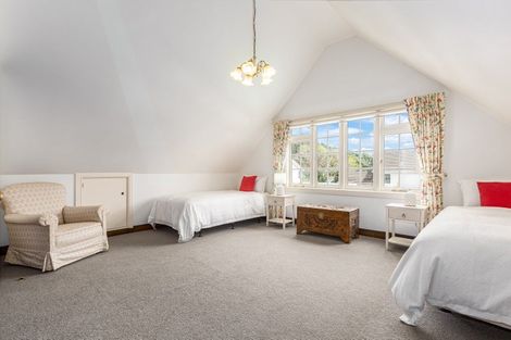 Photo of property in 6 Cheviot Road, Lowry Bay, Lower Hutt, 5013