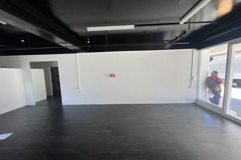 Photo of property in 4c69/118 Broadway, Newmarket, Auckland, 1023