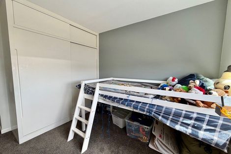 Photo of property in 39 Otuwairoa Esplanade, Opaheke, Papakura, 2113