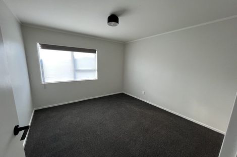 Photo of property in 2/2 Hatherley Place, Clendon Park, Auckland, 2103