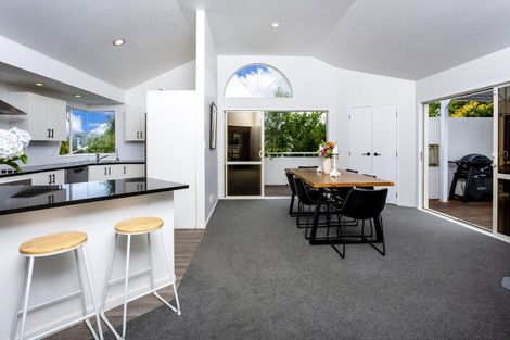 Photo of property in 8 Caversham Drive, Torbay, Auckland, 0630