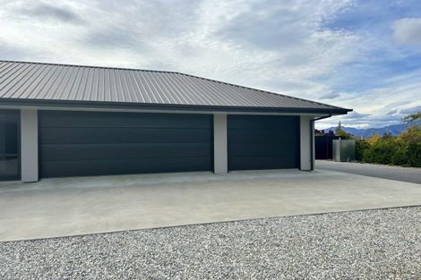 Photo of property in 5 Old Racecourse Road, Albert Town, Wanaka, 9305