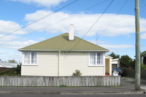 Photo of property in 29 Follett Street, Marton, 4710