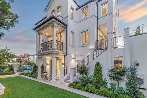 Photo of property in 2 Ayr Street, Riccarton, Christchurch, 8011