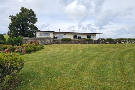 Photo of property in 2386 Tarata Road, Tarata, Inglewood, 4387