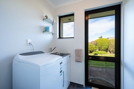 Photo of property in 6 James Cross Place, Mapua, 7005