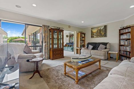 Photo of property in 9 Duggan Drive, Owhata, Rotorua, 3010