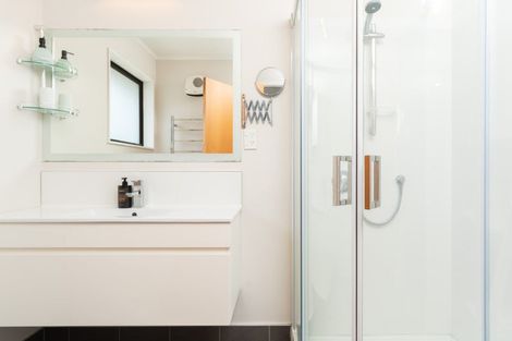 Photo of property in 60 Brentwood Street, Trentham, Upper Hutt, 5018