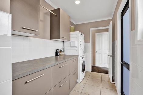 Photo of property in 47 Rata Street, Hawera, 4610