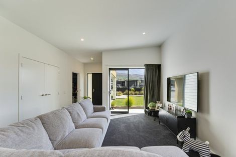 Photo of property in 53 Olds Crescent, Cromwell, 9310