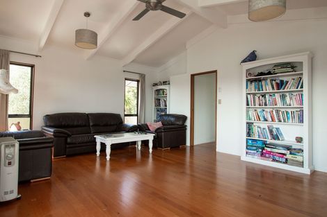 Photo of property in 18 Margaret Drive, Omokoroa, 3114