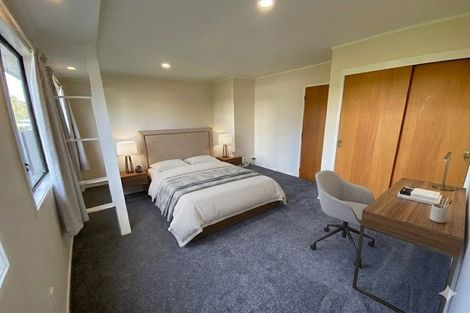 Photo of property in 7 Kadina Place, Botany Downs, Auckland, 2010