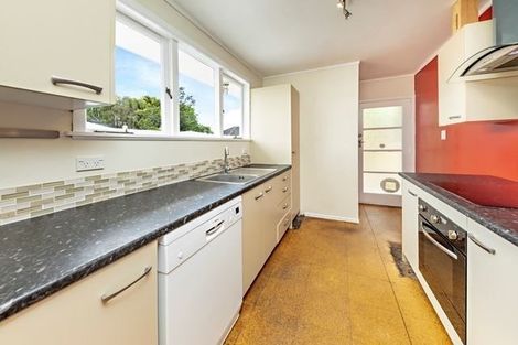 Photo of property in 14 Mountbatten Place, Papakura, 2110