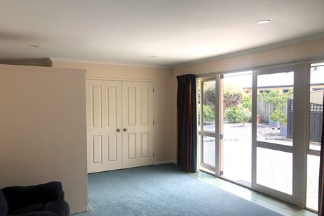 Photo of property in 19 Cairns Crescent, Rototuna, Hamilton, 3210