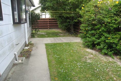 Photo of property in 21 Newton Place, Westbrook, Palmerston North, 4412