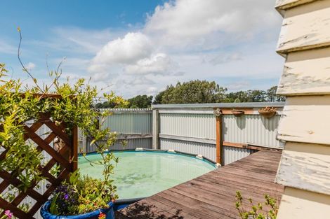 Photo of property in 56 Herbert Street, Eketahuna, 4900