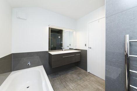 Photo of property in 71 Albert Street, Palmerston North, 4414