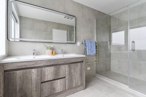 Photo of property in 48 Kea Road, Silverdale, 0932