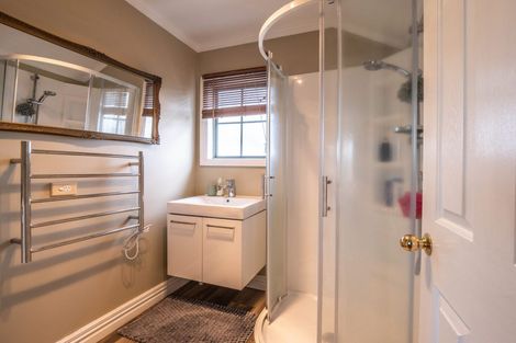 Photo of property in 27 Raratuna Street, Turua, 3574