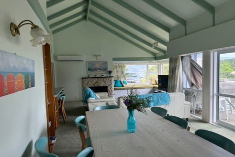 Photo of property in 1 Stanley Place, Akaroa, 7520