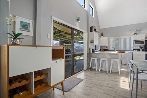 Photo of property in 1 Mount Avenue, Pauanui, Hikuai, 3579