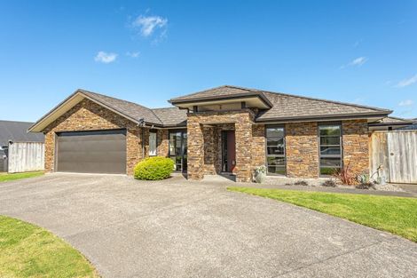 Photo of property in 33 Edith Collier Drive, Otamatea, Whanganui, 4500