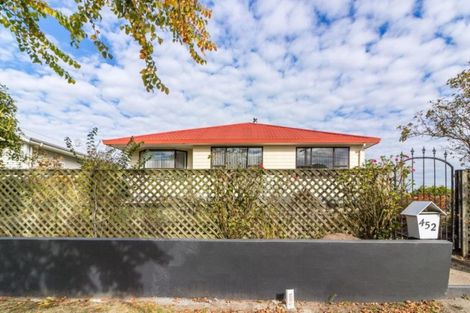 Photo of property in 452 Linwood Avenue, Woolston, Christchurch, 8062