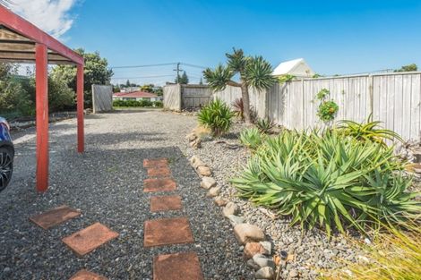 Photo of property in 4 Seafront Road, Castlecliff, Whanganui, 4501