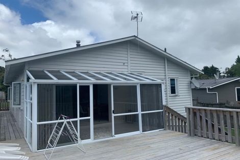 Photo of property in 665 Swanson Road, Swanson, Auckland, 0612