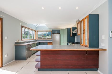 Photo of property in 9 Clarkes Crescent, Paekakariki, 5034